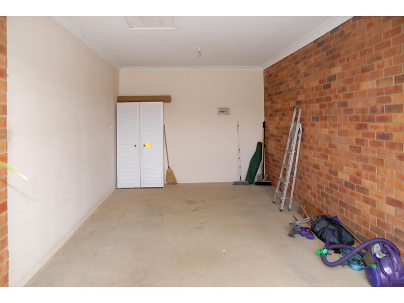 2/3 Silky Ash Close, Old Bar NSW 2430