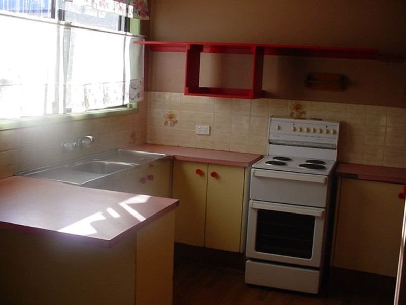 18 Upper Holborn Street, Deception Bay QLD 4508