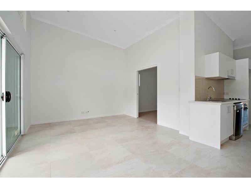 1/7 Captain Cook Parade, Deception Bay QLD 4508