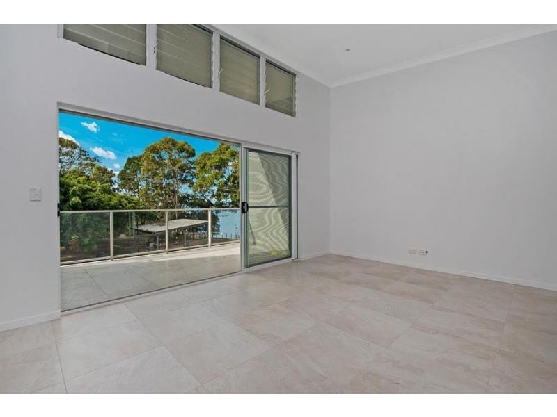 1/7 Captain Cook Parade, Deception Bay QLD 4508