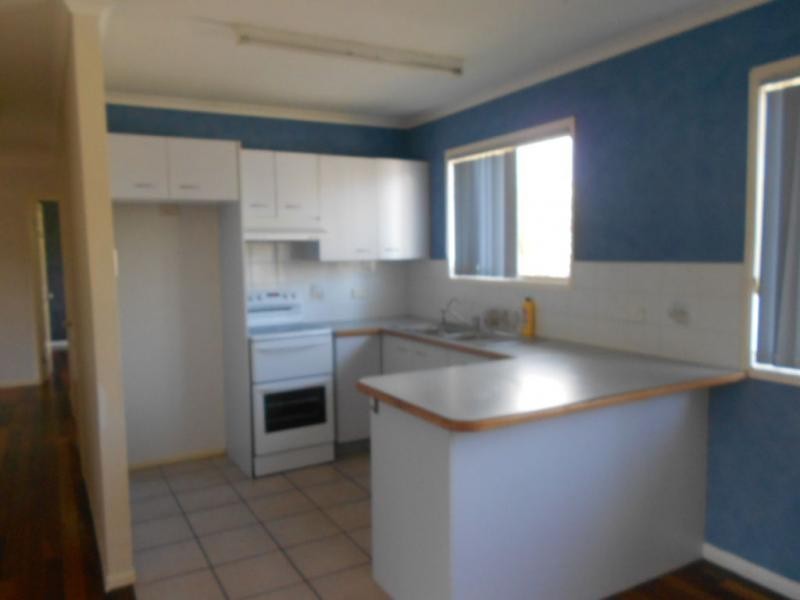 39 Seaview Parade, Deception Bay QLD 4508