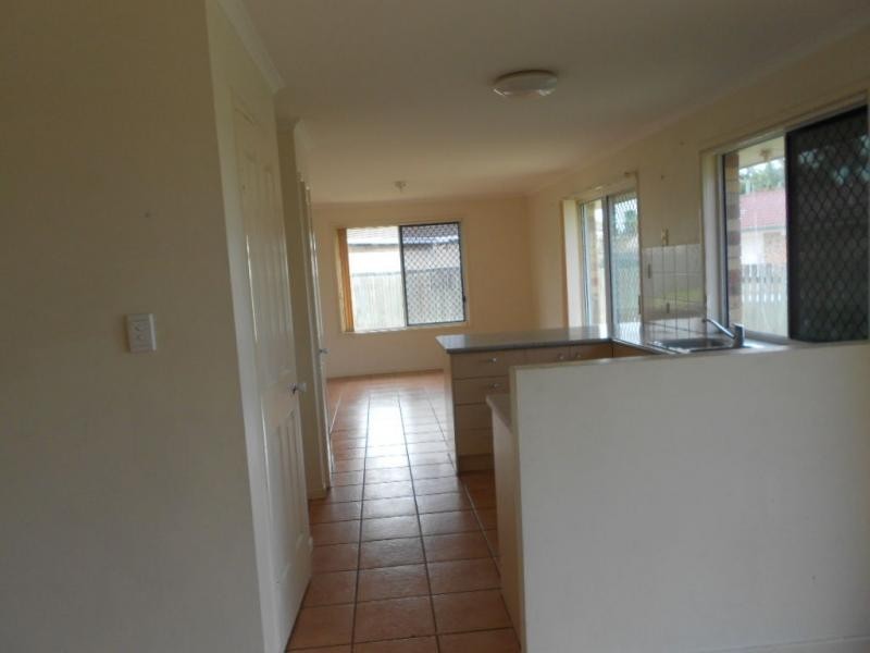 8 Andrea Court, Deception Bay QLD 4508