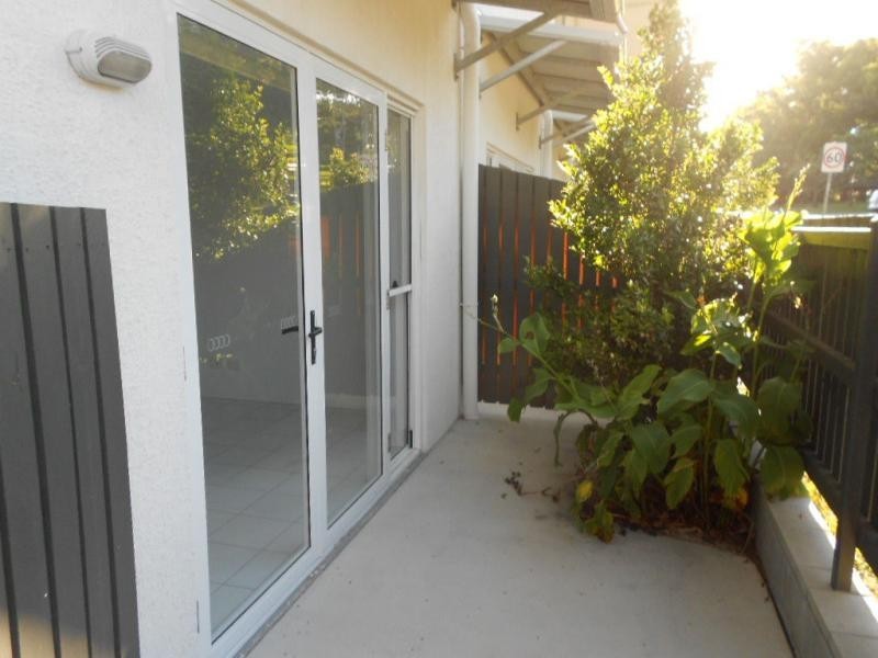 3/8 Bayview Terrace, Deception Bay QLD 4508