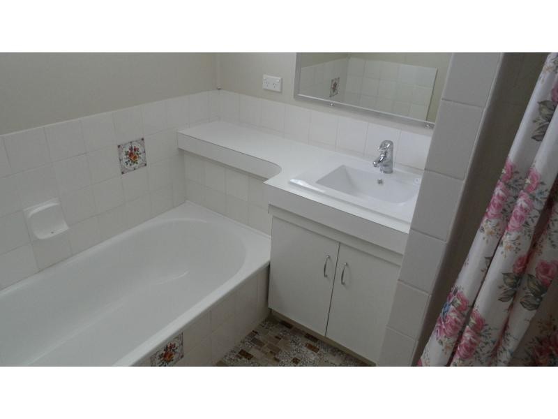 33 Oxley Street, Deception Bay QLD 4508