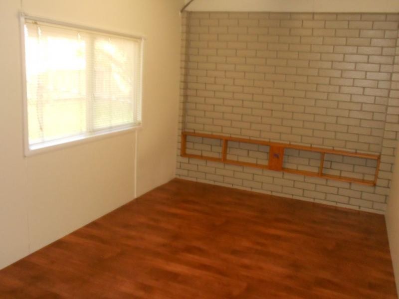 33 Oxley Street, Deception Bay QLD 4508