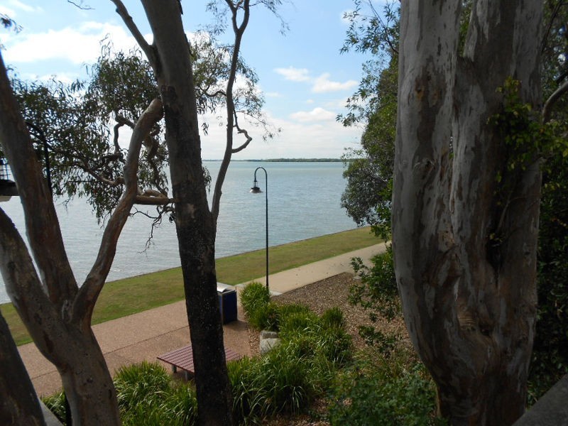 6/4 Bayview Terrace, Deception Bay QLD 4508