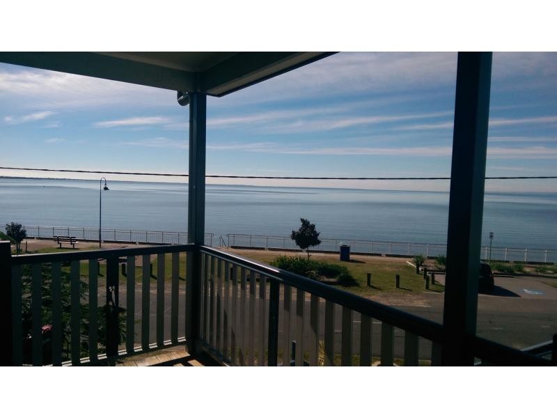 93 Esplanade  North, Deception Bay QLD 4508