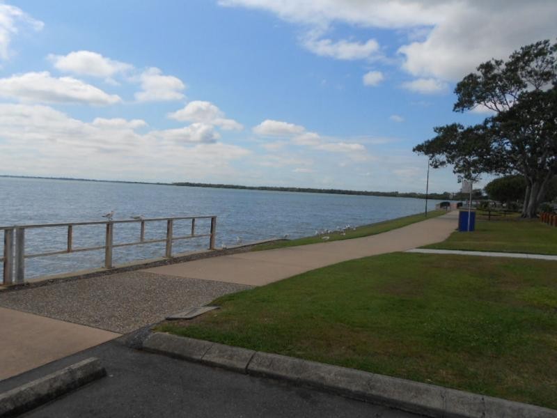 18/7 Captain Cook Parade, Deception Bay QLD 4508