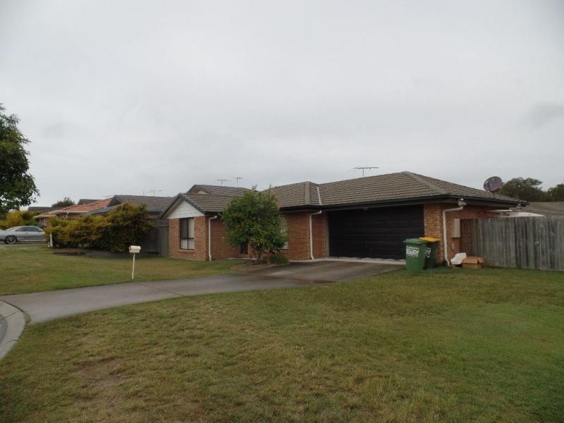 Rothwell QLD 4022