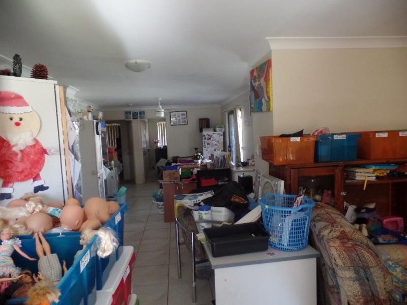 Rothwell QLD 4022