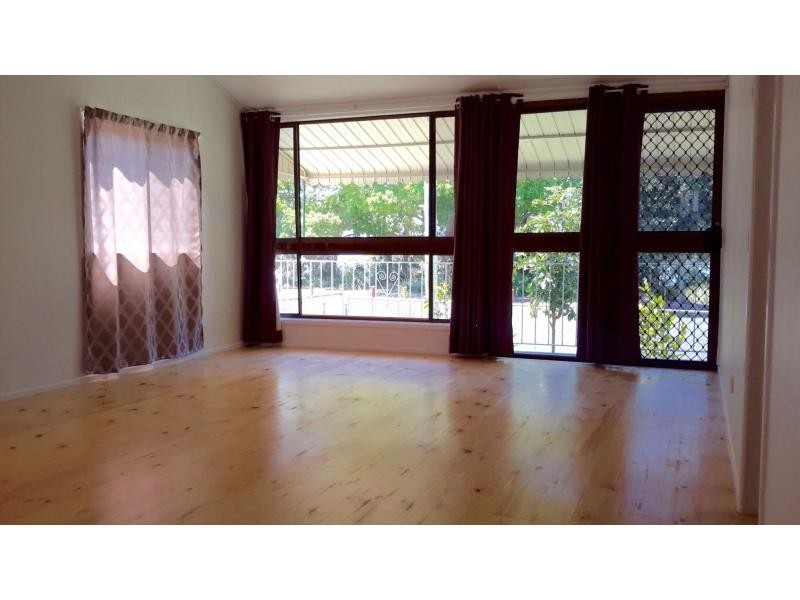 21 Captain Cook Parade, Deception Bay QLD 4508