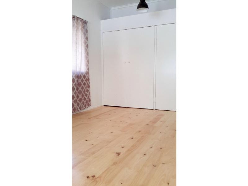 21 Captain Cook Parade, Deception Bay QLD 4508