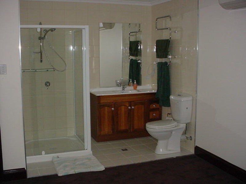 100 Blue Pacific Road, Deception Bay QLD 4508