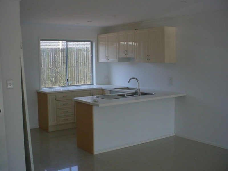 Rothwell QLD 4022
