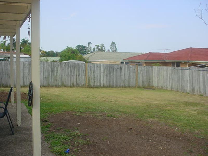 Rothwell QLD 4022