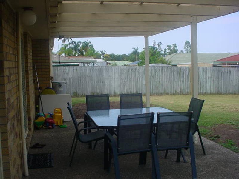Rothwell QLD 4022