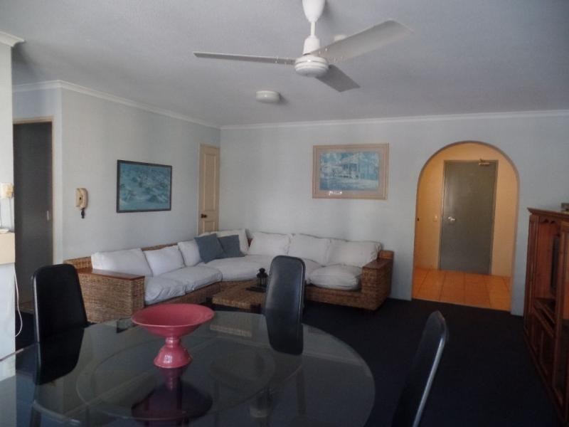 9/2940 Gold Coast Highway, Surfers Paradise QLD 4217