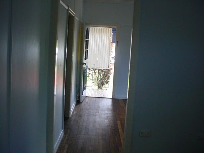 596 Oxley Avenue, Scarborough QLD 4020