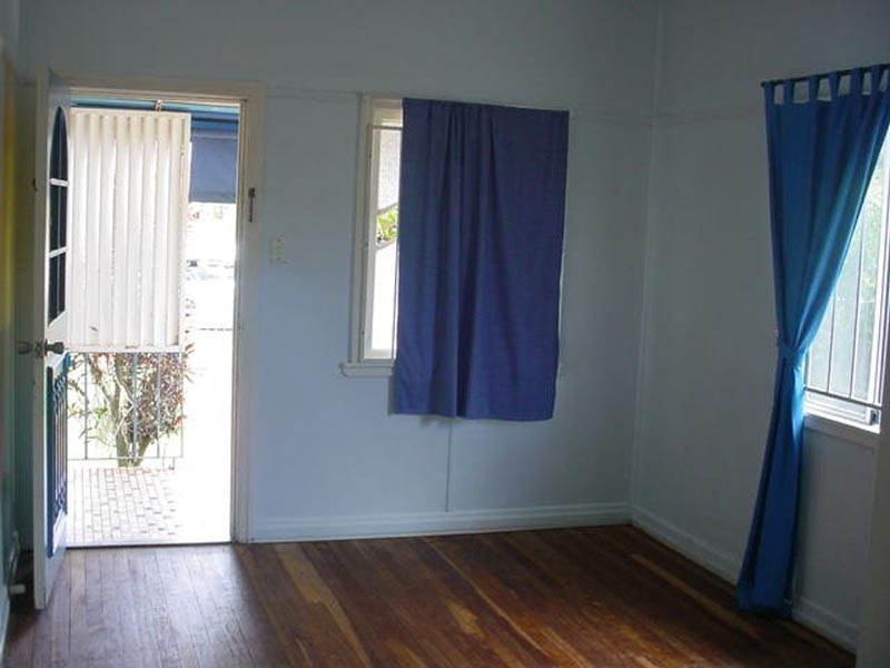 596 Oxley Avenue, Scarborough QLD 4020