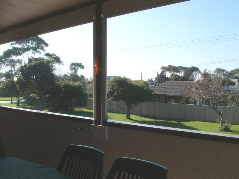 3/8-10 Forrest Avenue, Newhaven VIC 3925