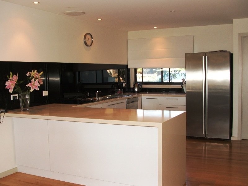 27 Back Beach Road, San Remo VIC 3925