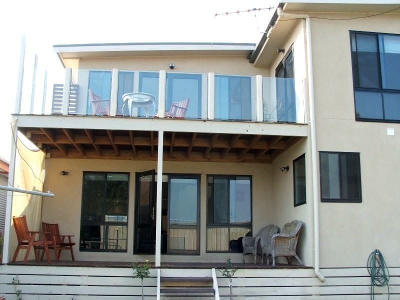 27 Back Beach Road, San Remo VIC 3925