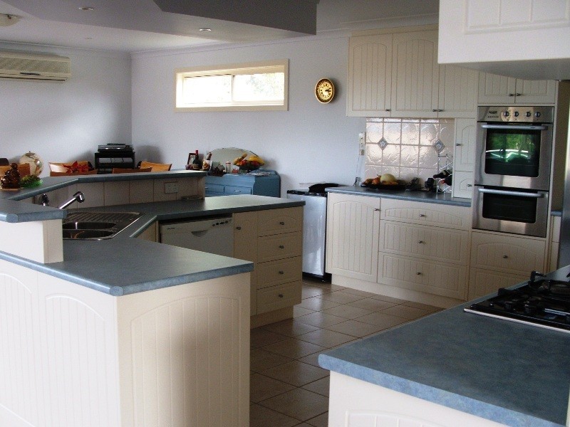 31 School Avenue, Newhaven VIC 3925