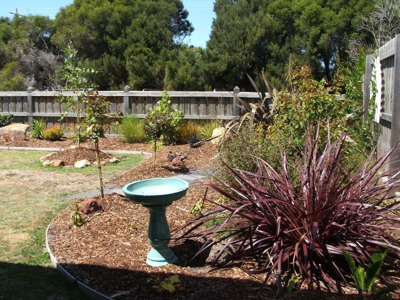 29 Phillip Island Road, Newhaven VIC 3925
