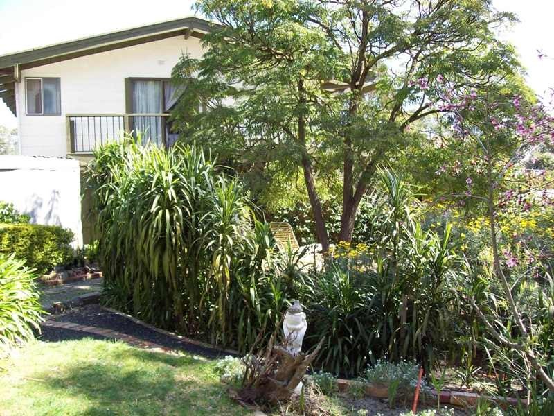 1 Robinson Crescent, Grantville VIC 3984