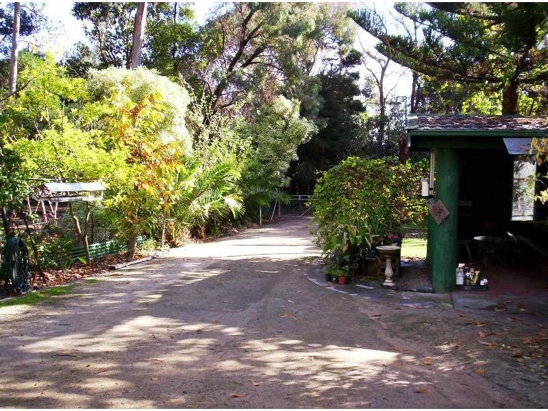 25 Malcolm Drive, Grantville VIC 3984