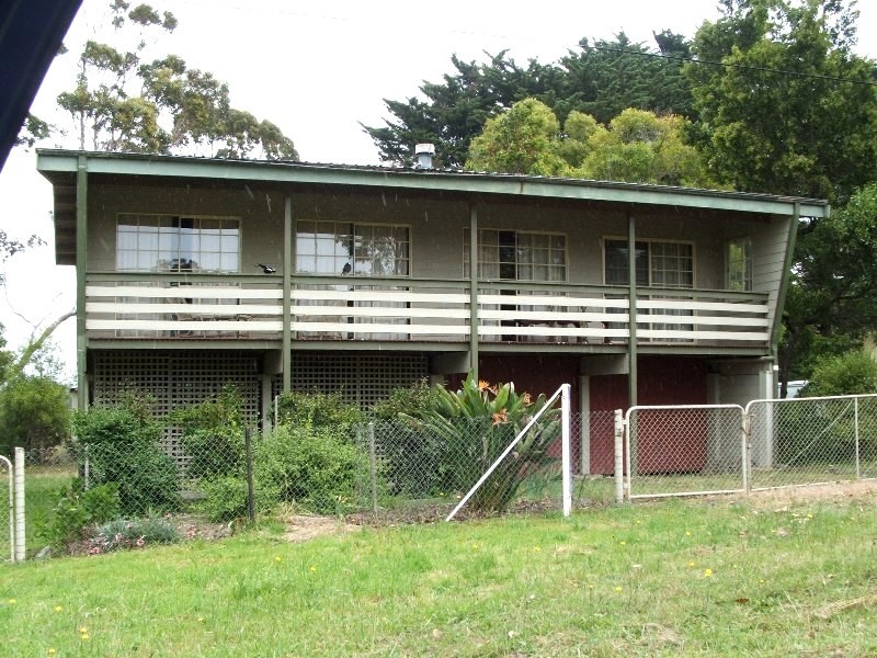 6 Hastings Street, Rhyll VIC 3923