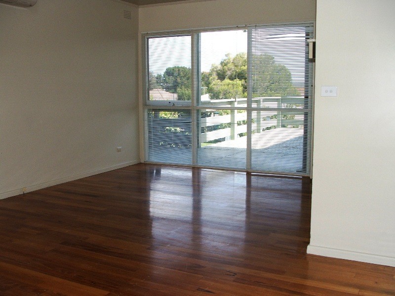 10 Anderson Street, Newhaven VIC 3925