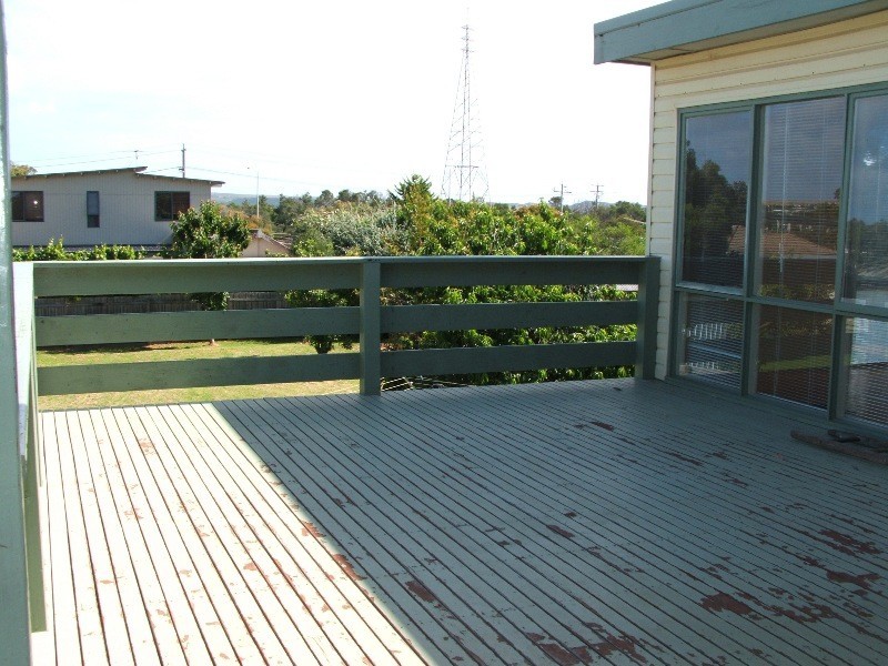 10 Anderson Street, Newhaven VIC 3925