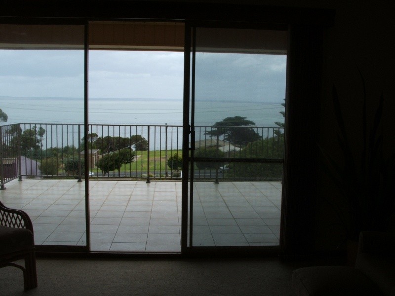 18 Genista Street, San Remo VIC 3925