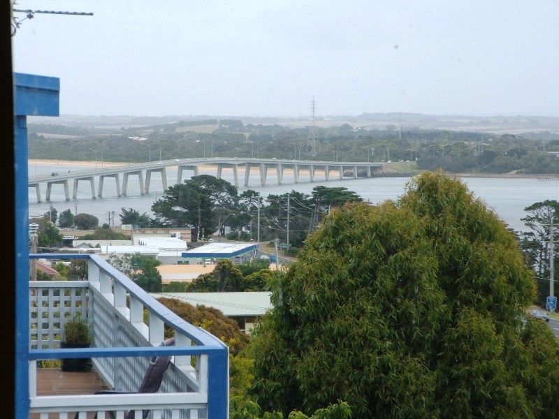 18 Genista Street, San Remo VIC 3925