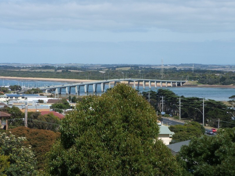 27 Phillip Island Road, San Remo VIC 3925