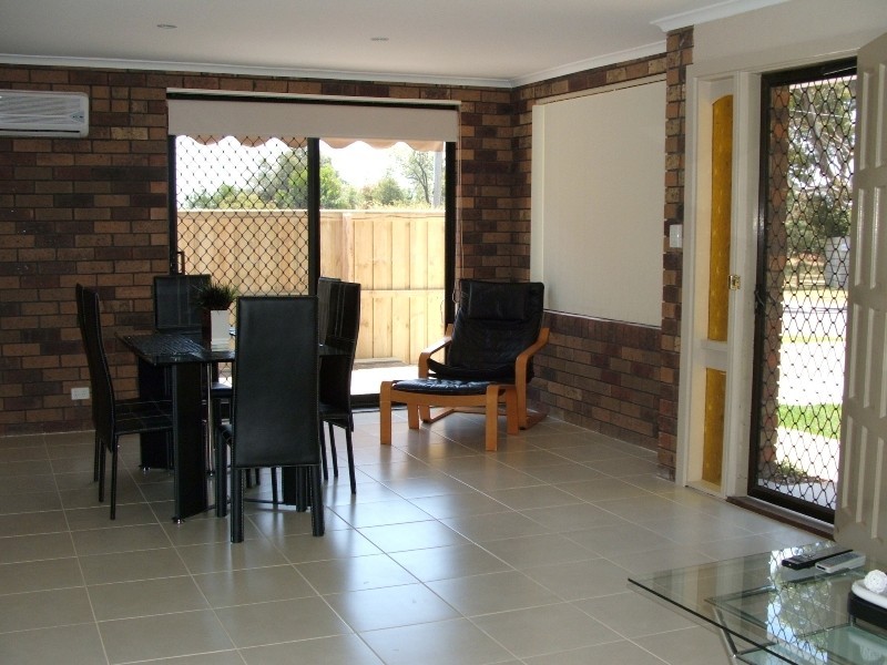 1/4 McHaffie Drive, Cowes VIC 3922