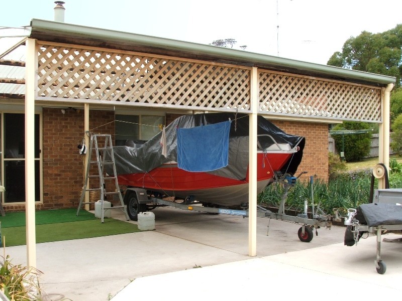 11 Tingara Close, San Remo VIC 3925