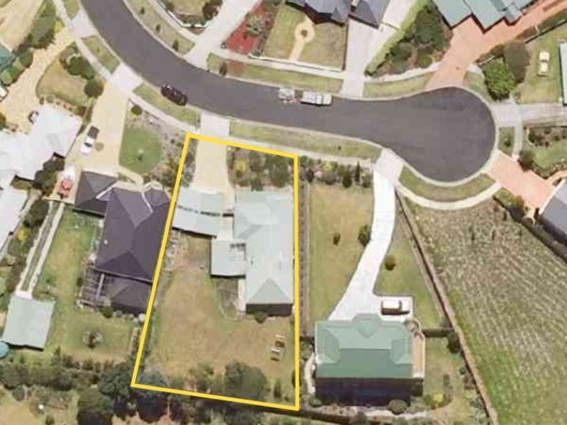 11 Tingara Close, San Remo VIC 3925