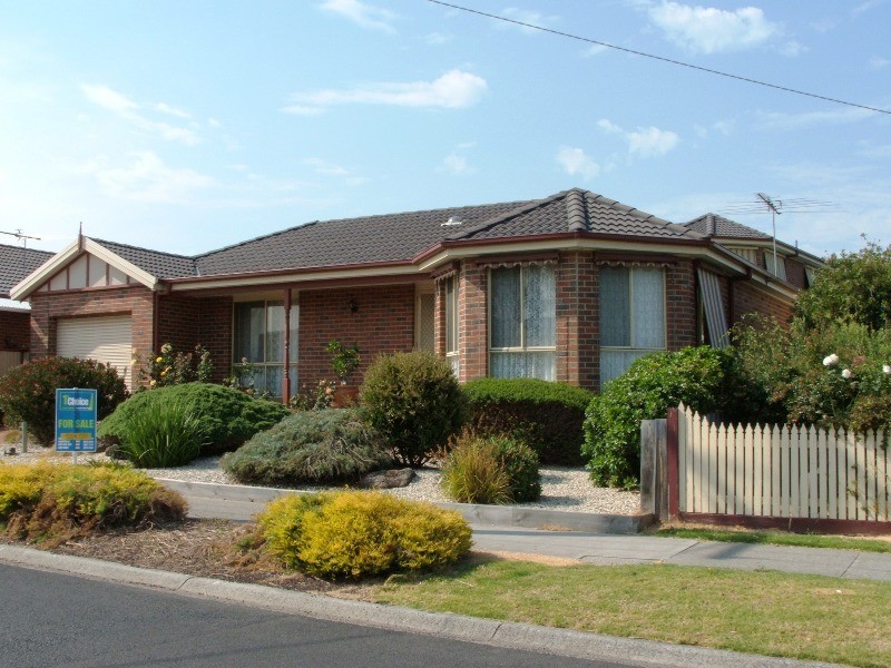 63 Genista Street, San Remo VIC 3925