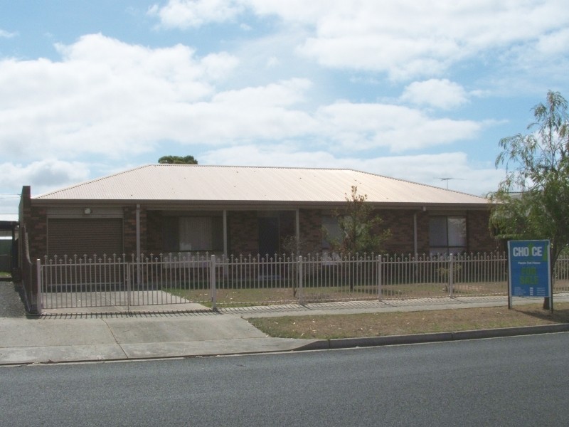 3 Robert Drive, Cowes VIC 3922