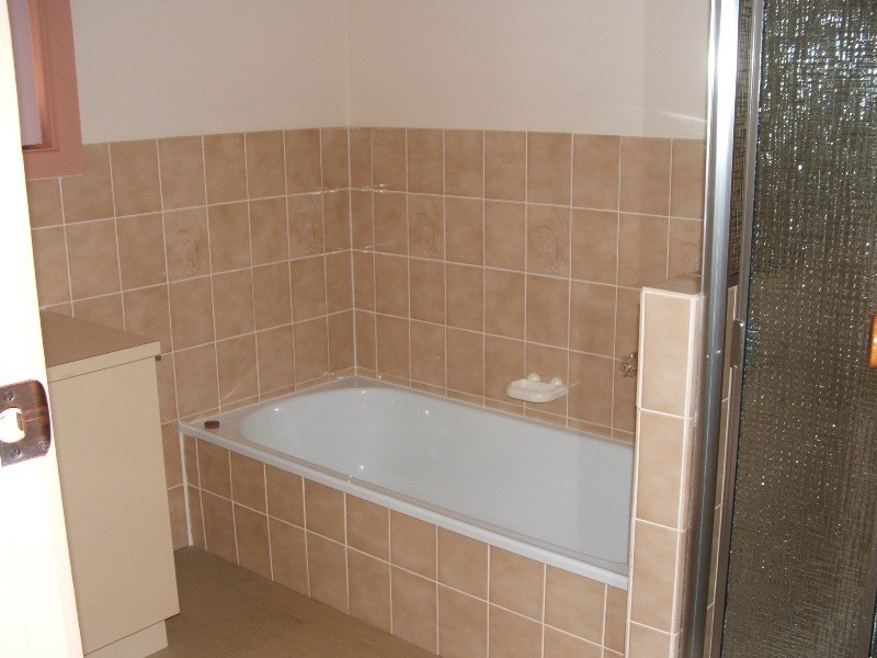 3 Robert Drive, Cowes VIC 3922