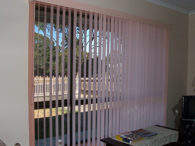 3 Robert Drive, Cowes VIC 3922