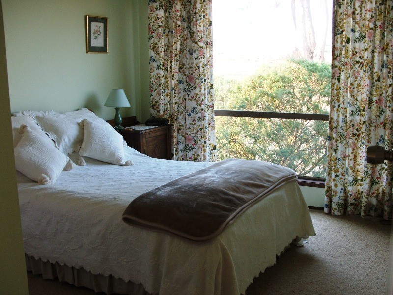 14 The Broadway, San Remo VIC 3925