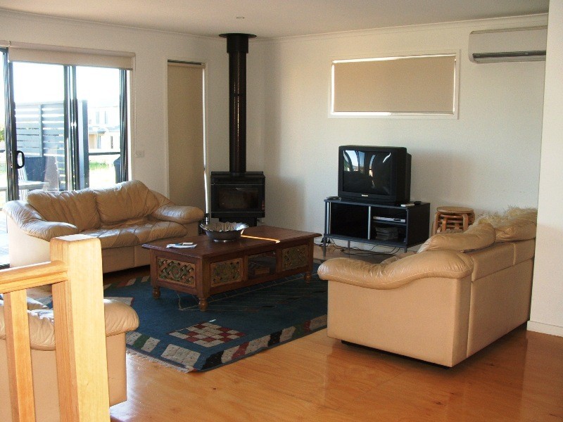 73 Penniwells Drive, San Remo VIC 3925