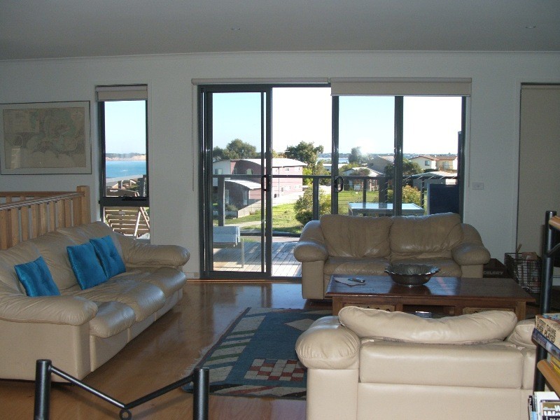 73 Penniwells Drive, San Remo VIC 3925