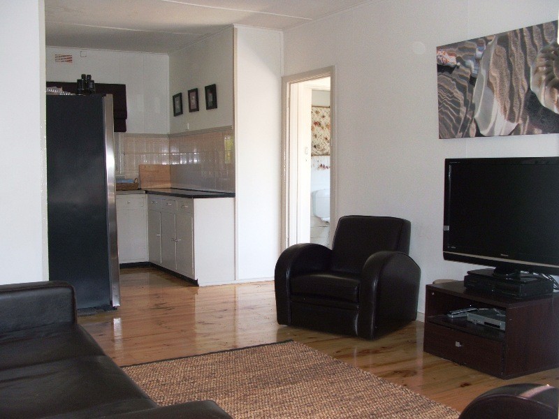 10 Hazelwood Road, San Remo VIC 3925
