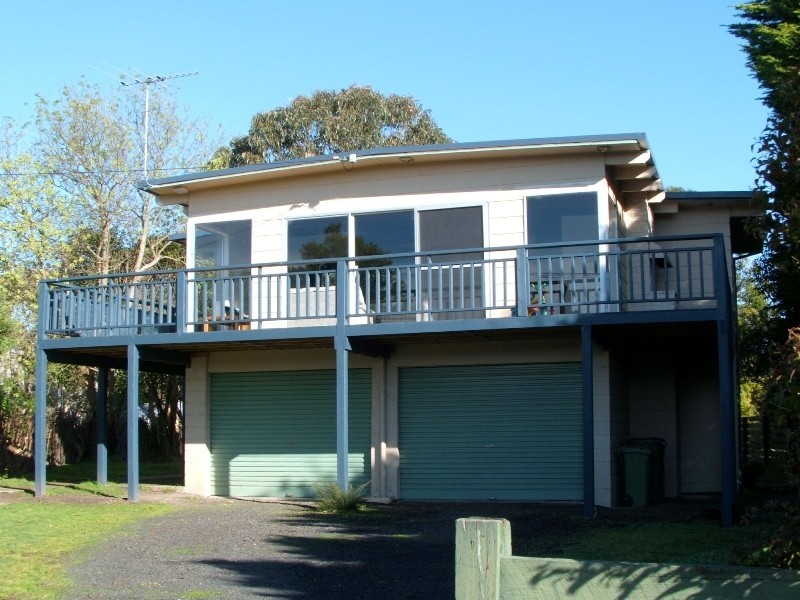 44 The Esplanade, Cape Woolamai VIC 3925