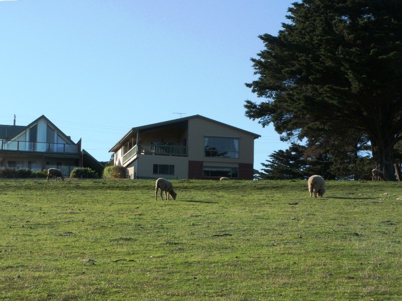13 Panorama Drive, San Remo VIC 3925