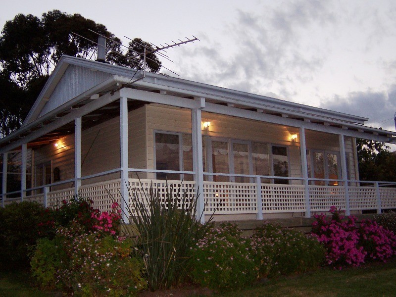 58 The Esplanade, Corinella VIC 3984